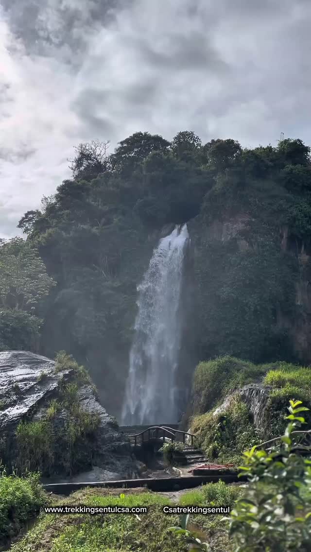 Terima kasih banyak kak. Anas dan keluarga yang selalu menggunakan jasa kami untuk kegiatan trekkingnya 🙏
Jangan kwatir untuk Bulan RAMADHAN kami tetap buka ko Sahabat 🖐️🖐️
Tunggu apalagi segera hubungin Mimin⤵️
082111015600
www.trekkingsentulcsa.com
#csatrekkingsentul #sentulviral #sentulselatan #sebtulbogor #curugviraltiktok