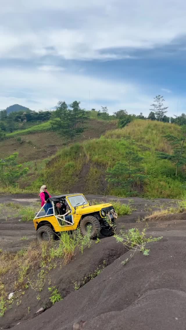 LEBARAN GAS TRUS🏃🏃🏃
Terima kasih banyak Omah Metha sudah fun off-road bareng kami🙏

Yuk buat sahabat yang masih bingung Lebaran mau liburan kemana dan bosen liburan itu-itu aja🥳🥳
Mimin kasih yang terbaik🤠

Tunggu apalagi segera hubungin Mimin⤵️
082111015600
www.trekkingsentulcsa.com

#csatrekkingsentul #sentulviral #sentulselatan #sentulbogor #curugsentul