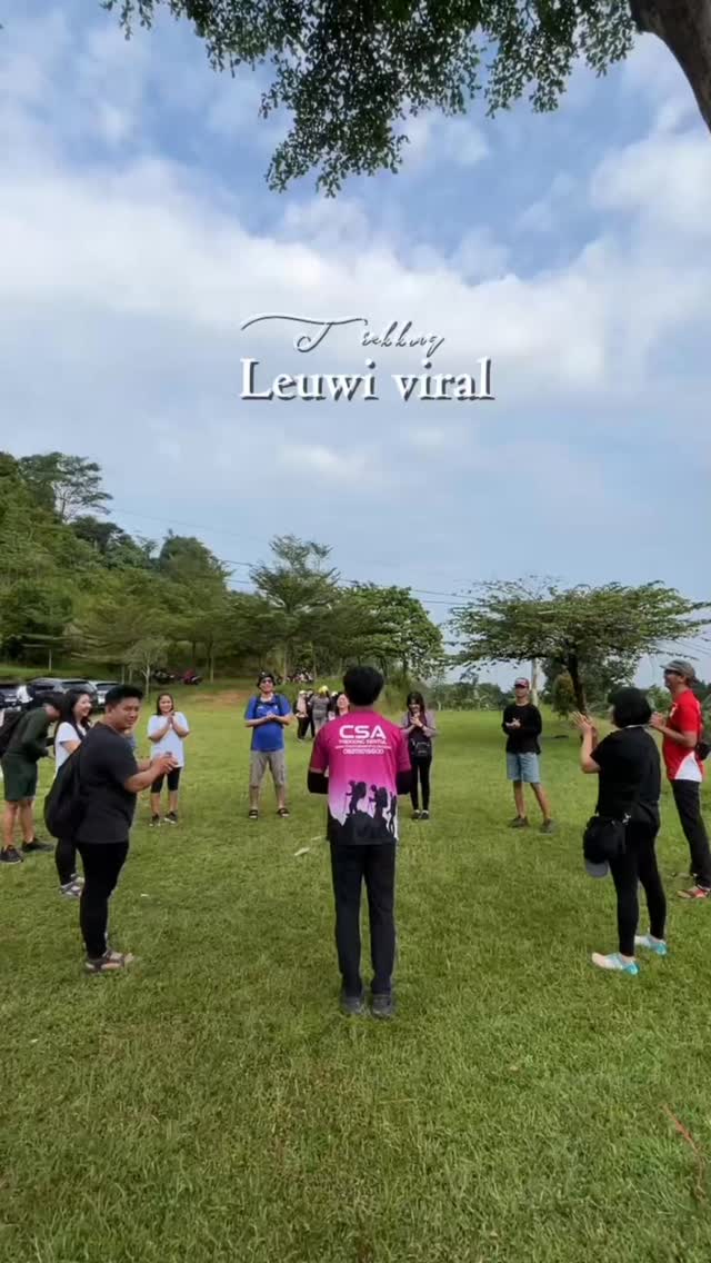 Terima kasih banyak kak. @ernawati_carlos dan sahabat yang selalu mempercayakan kegiatan trekkingnya bersama kamiš
Yuk buat sahabat yang masih bingung mau liburan kemana dan bosen liburan itu-itu ajaš„³š„³
Mimin kasih yang terbaikš¤
Tunggu apalagi segera hubungin Mimin⤵ļø
082111015600
www.trekkingsentulcsa.com
#csatrekkingsentul #sentulviral #sentulselatan #sentulbogor #curugsentul