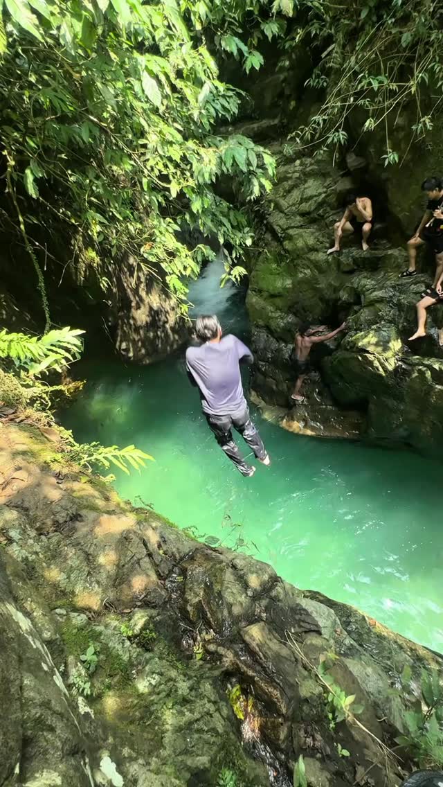 Terima kasih banyak kak. Lia dan sahabat lainnya sudah mempercayakan kegiatan trekkingnya bersama kamiš
Airnya ASLI lho sahabatšš
Yuk buat sahabat yang masih bingung mau liburan kemana dan bosen liburan itu-itu ajaš„³š„³
Mimin kasih yang terbaikš¤
Tunggu apalagi segera hubungin Mimin⤵ļø
082111015600
www.trekkingsentulcsa.com
#csatrekkingsentul #sentulviral #sentulselatan #sentulbogor #curugsentul