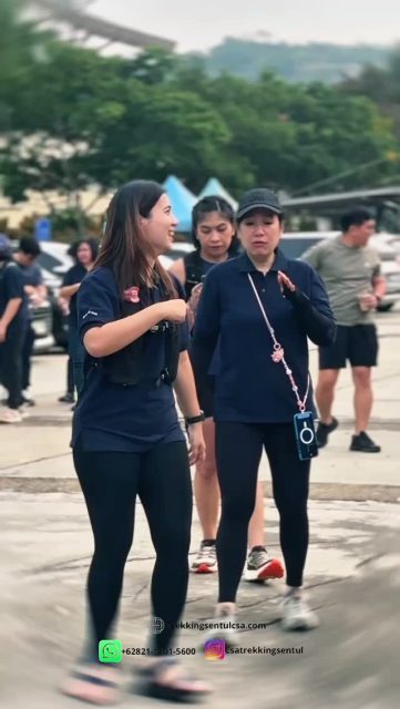 Terima kasih banyak sahabat @bankmas_id sudah memeprcayakan kegiatan Gatheringnya bersama @csatrekkingsentul🙏🙏

Yuk ajak sahabat,keluarga dan teman kantormu untuk kegiatan bersama kami🖐️

Tunggu apalagi segera hubungin Mimin⤵️
082111015600
www.trekkingsentulcsa.com

#csatrekkingsentul #sentulviral #sentulselatan #sentulbogor #curugbogor
